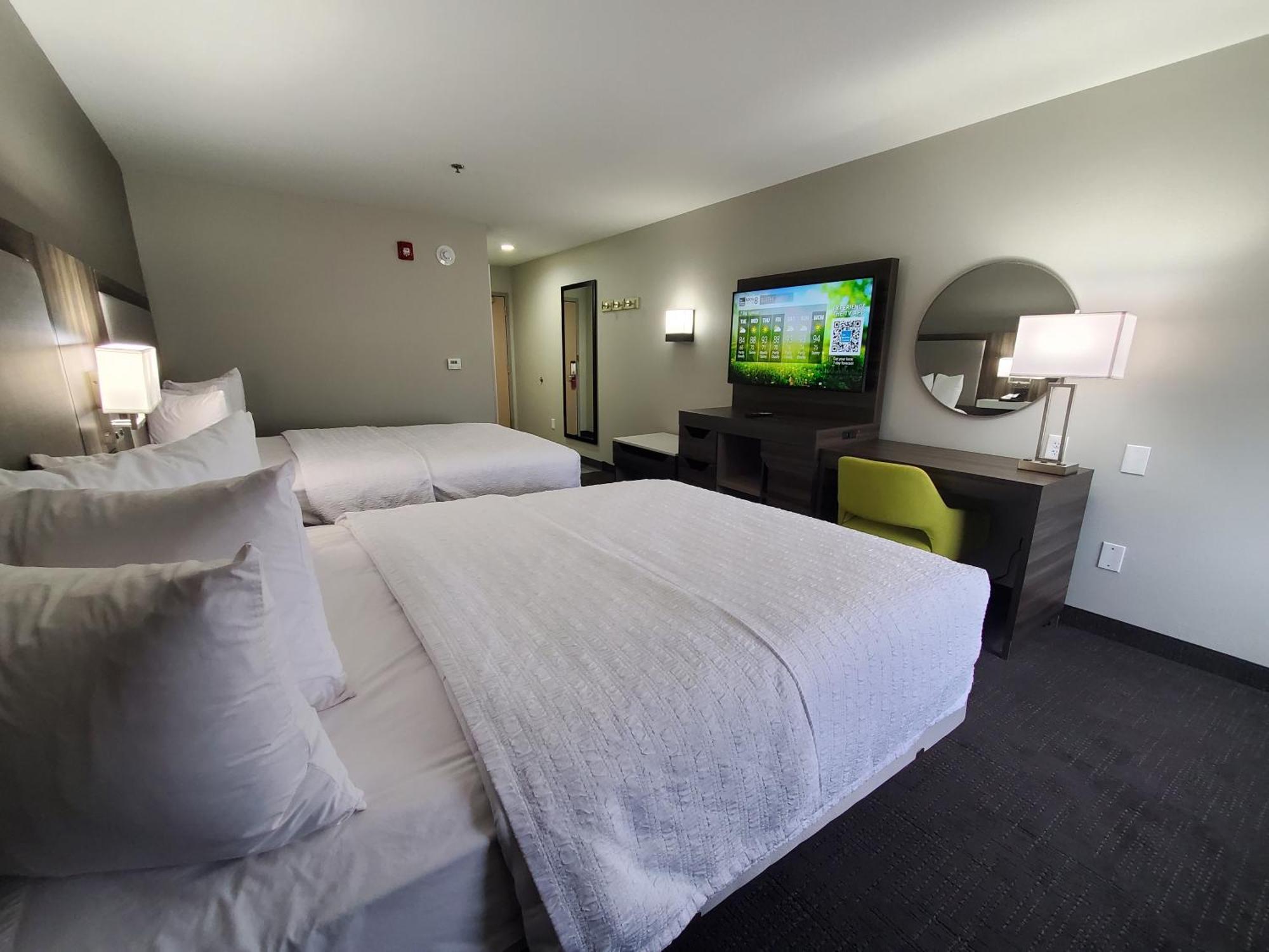 Hampton Inn Олейте Екстер'єр фото